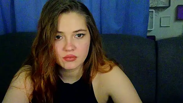 Snapshot of Grace_Fantasy chatting on February 5, 10:55 pm Grace Fantasy online show from February 5, 10:55 pm