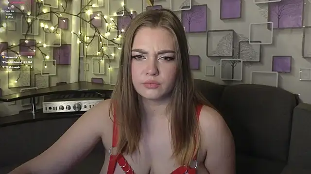 Snapshot of Grace_Fantasy chatting on September 27, 10:37 pm Grace Fantasy online show from September 27, 10:37 pm