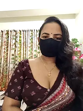 Snapshot of Payel-Sen chatting on October 1, 4:46 pm Payel-Sen online show from October 1, 4:46 pm