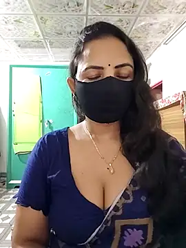 Snapshot of Payel-Sen chatting on October 3, 5:43 pm Payel-Sen online show from October 3, 5:43 pm