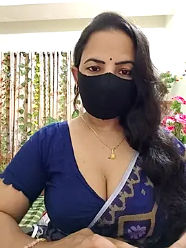 Snapshot of Payel-Sen chatting on October 5, 5:55 pm Payel-Sen online show from October 5, 5:55 pm