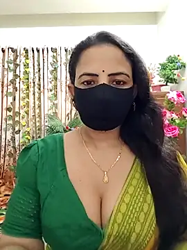 Snapshot of Payel-Sen chatting on October 15, 5:13 pm Payel-Sen online show from October 15, 5:13 pm