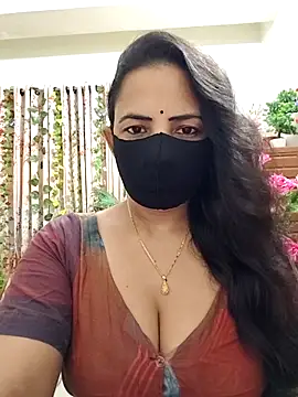 Snapshot of Payel-Sen chatting on October 17, 5:48 pm Payel-Sen online show from October 17, 5:48 pm