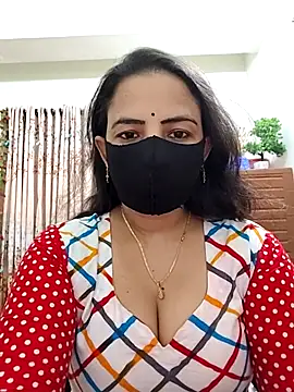 Snapshot of Payel-Sen chatting on October 25, 5:40 pm Payel-Sen online show from October 25, 5:40 pm