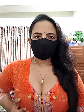 Snapshot of Payel-Sen chatting on October 30, 7:25 pm Payel-Sen online show from October 30, 7:25 pm