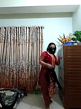 Snapshot of Payel-Sen chatting on November 1, 4:31 pm Payel-Sen online show from November 1, 4:31 pm