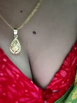 Snapshot of Payel-Sen chatting on November 18, 6:23 pm Payel-Sen online show from November 18, 6:23 pm