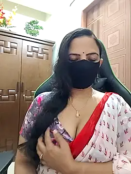 Snapshot of Payel-Sen chatting on December 22, 7:11 pm Payel-Sen online show from December 22, 7:11 pm