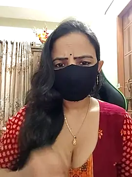 Snapshot of Payel-Sen chatting on January 6, 6:44 pm Payel-Sen online show from January 6, 6:44 pm