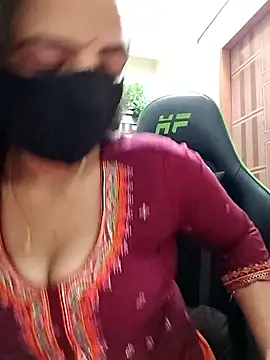 Snapshot of Payel-Sen chatting on January 8, 6:21 pm Payel-Sen online show from January 8, 6:21 pm