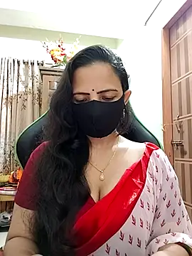 Snapshot of Payel-Sen chatting on February 9, 7:07 pm Payel-Sen online show from February 9, 7:07 pm