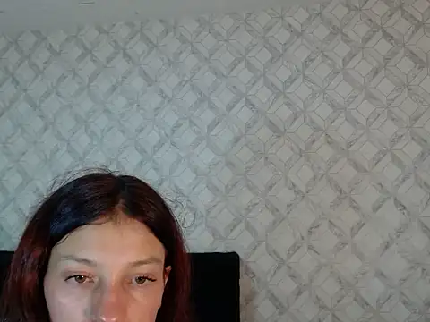 Emma-Wilson online show from February 15, 5:04 am