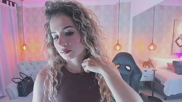 Shantall   online show from February 13, 11:17 am