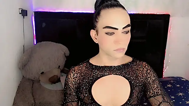 Snapshot of Michell_Queen chatting on March 17, 5:22 am Michell Queen online show from March 17, 5:22 am