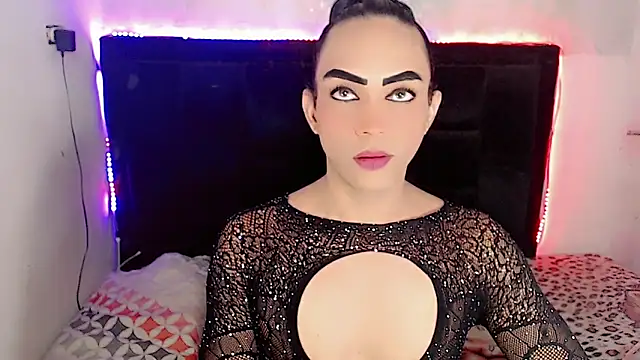 Snapshot of Michell_Queen chatting on March 27, 3:56 am Michell Queen online show from March 27, 3:56 am