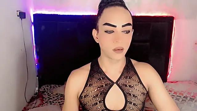 Snapshot of Michell_Queen chatting on March 28, 4:56 am Michell Queen online show from March 28, 4:56 am