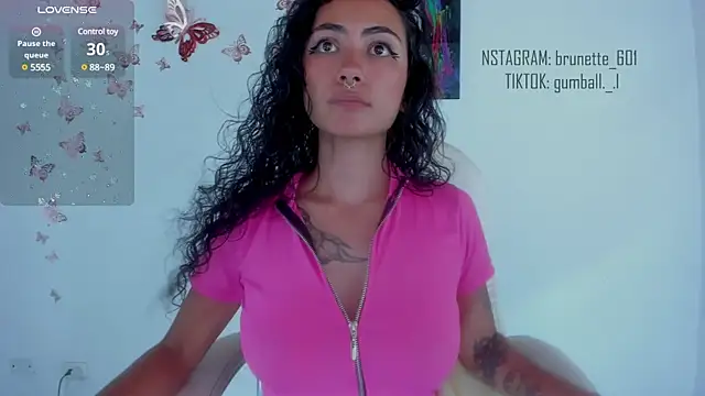 Snapshot of paula_brunette chatting on February 21, 3:56 am paula brunette online show from February 21, 3:56 am