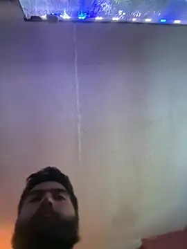 bigdickgio6923 online show from March 29, 6:52 pm