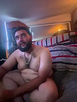 Snapshot of bigdickgio6923 chatting on April 30, 10:25 pm bigdickgio6923 online show from April 30, 10:25 pm