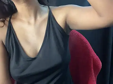 Sexy trisha  7 online show from December 30, 12:43 am