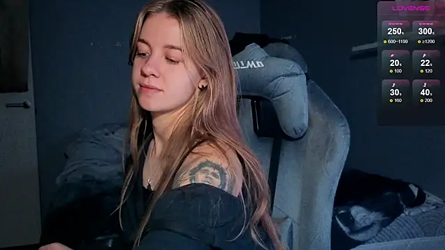 candy maggie online show from November 4, 6:07 pm