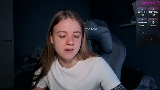 candy maggie online show from November 12, 4:07 pm