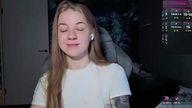 candy maggie online show from December 16, 5:29 pm