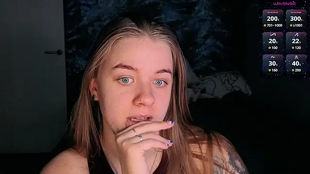 candy maggie online show from February 4, 1:28 pm