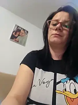 Snapshot of KristenVega chatting on February 27, 11:52 am KristenVega online show from February 27, 11:52 am