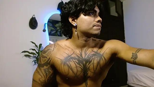 Young laroi online show from December 4, 8:56 am