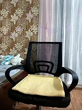 Lanian 99 online show from January 18, 9:02 pm
