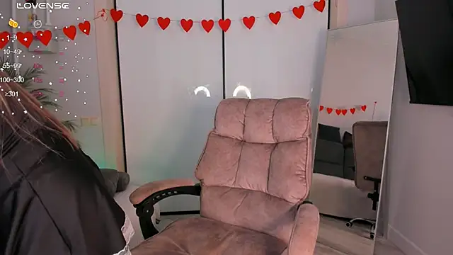 helen ramsay online show from March 27, 2:06 pm