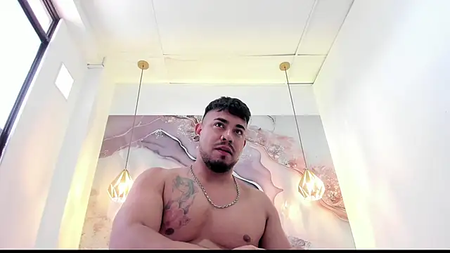 Snapshot of BrianMalonee chatting on October 7, 12:24 pm BrianMalonee online show from October 7, 12:24 pm