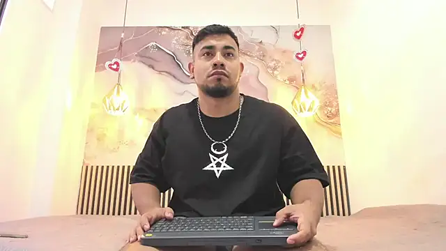 BrianMalonee online show from March 9, 12:09 pm