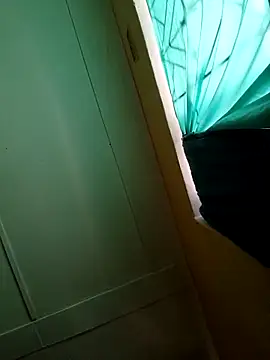 Indianqueen03 online show from October 13, 12:27 pm