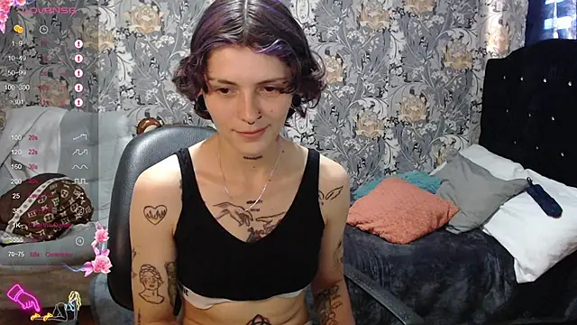 pretty cristal69 online show from May 5, 9:45 pm