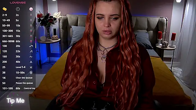 Miss Maya Mils online show from September 18, 1:18 am