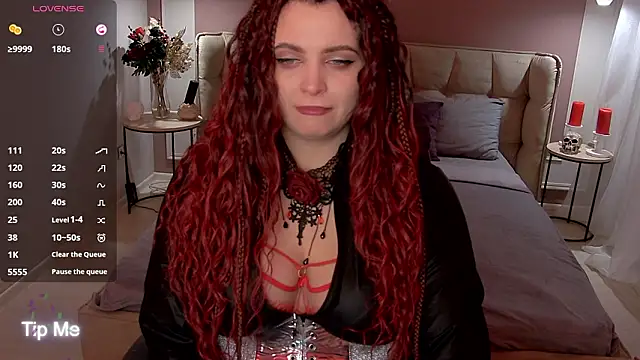 Miss Maya Mils online show from February 2, 1:04 am