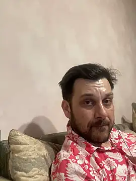 Snapshot of MaeltraJoy chatting on March 18, 6:26 pm MaeltraJoy online show from March 18, 6:26 pm