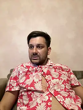 Snapshot of MaeltraJoy chatting on September 26, 5:06 pm MaeltraJoy online show from September 26, 5:06 pm