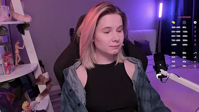 enigma mia online show from April 24, 11:01 am