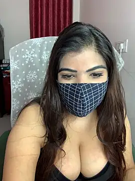 Snapshot of Fantastic_ruby chatting on March 20, 7:57 pm Fantastic ruby online show from March 20, 7:57 pm