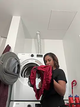 Your Paris online show from October 25, 6:13 pm