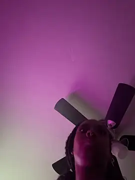 Your Paris online show from November 5, 1:00 pm