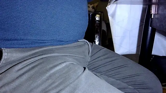 Snapshot of by-panic chatting on March 16, 10:58 pm by-panic online show from March 16, 10:58 pm