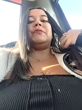 Cristal  04 online show from May 7, 1:27 pm