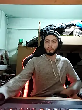 kleineid77 online show from February 12, 5:19 pm