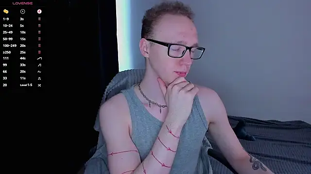 Alex silents online show from April 20, 8:17 am