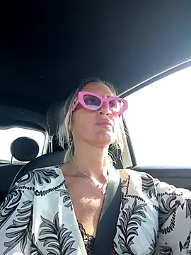 casalinga88 online show from September 21, 1:35 pm