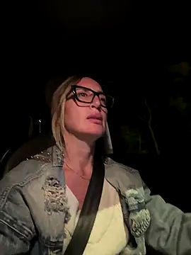 casalinga88 online show from September 30, 6:24 pm